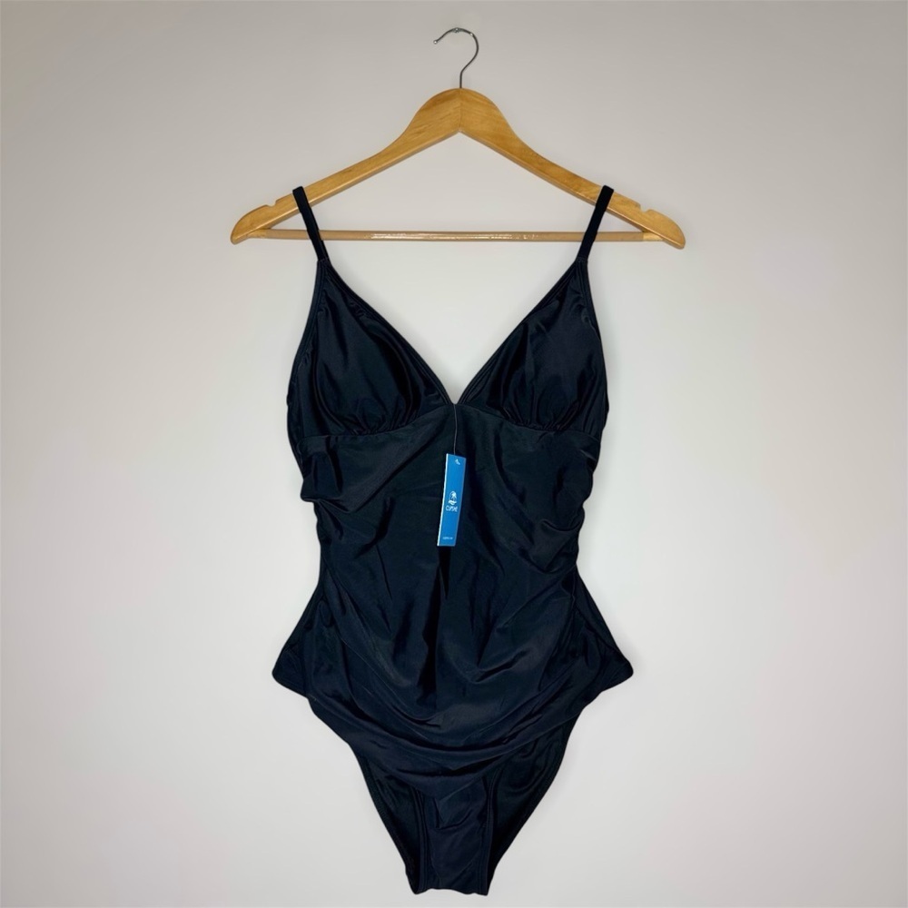 New CUPSHE Women's One Piece Swimsuit Tummy Control V Neck Black Med
